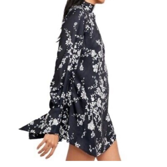 🤍🕊 free people dress! - Picture 5 of 14